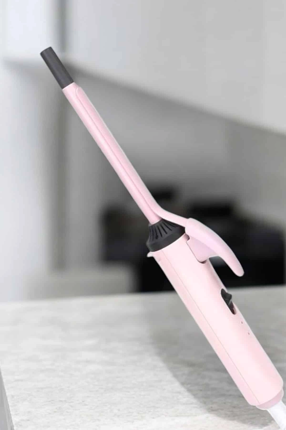 Saç Düzleştirici İnce Bukleler İyon Özelliği Taşınabilir Döner Kablo ( Lisinya )