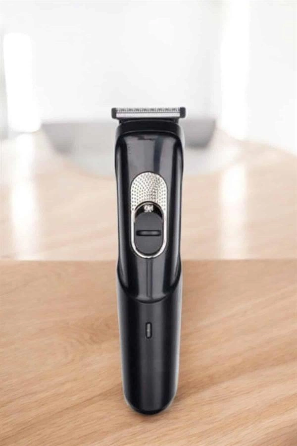 Saç Sakal Tüy Kısaltma Makinesi  Lazer Epilasyon Öncesi Ense Kesme Makine ( Lisinya )