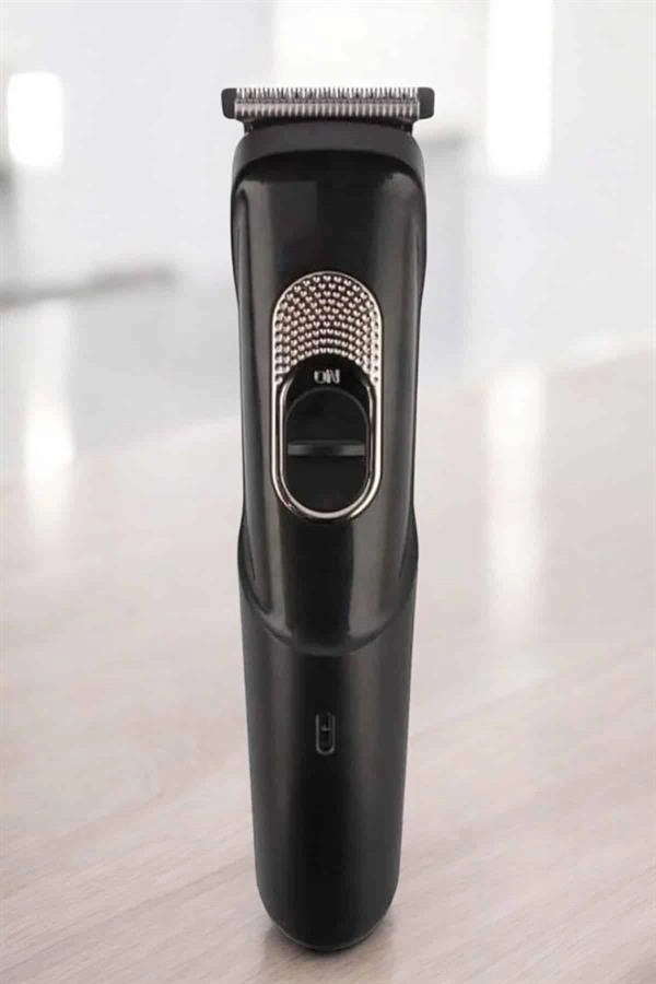 Saç Sakal Vücut Şarjlı Kablosuz Tıraş Makinesi Profesyonel Paslanmaz Çelik ( Lisinya )