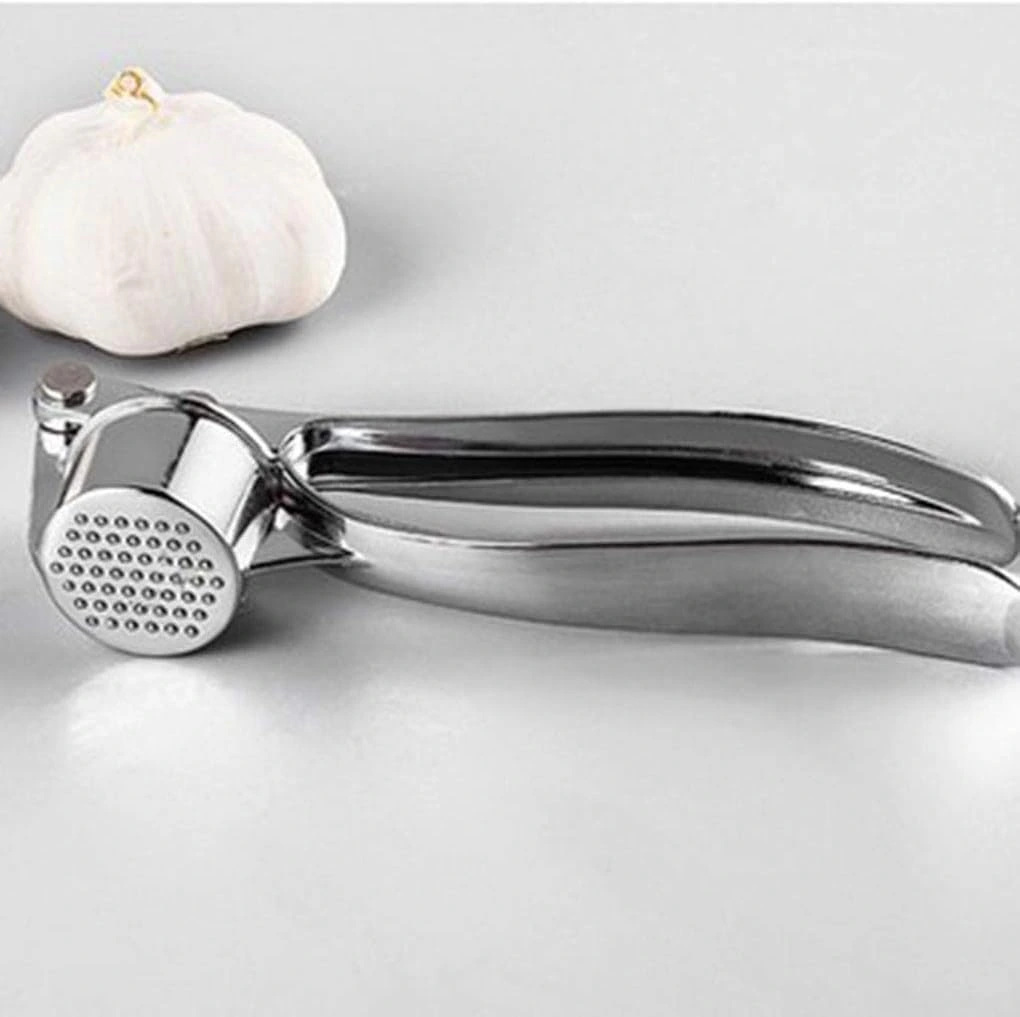 Sarımsak Ezme Aleti Rendesi ( Lisinya ) Sarımsak Ezme Aleti Rendesi ( Lisinya )