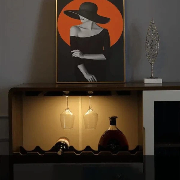 Sensörlü Şarjlı Mıknatıslı Uzun Led Işık ( Lisinya ) Sensörlü Şarjlı Mıknatıslı Uzun Led Işık ( Lisinya )