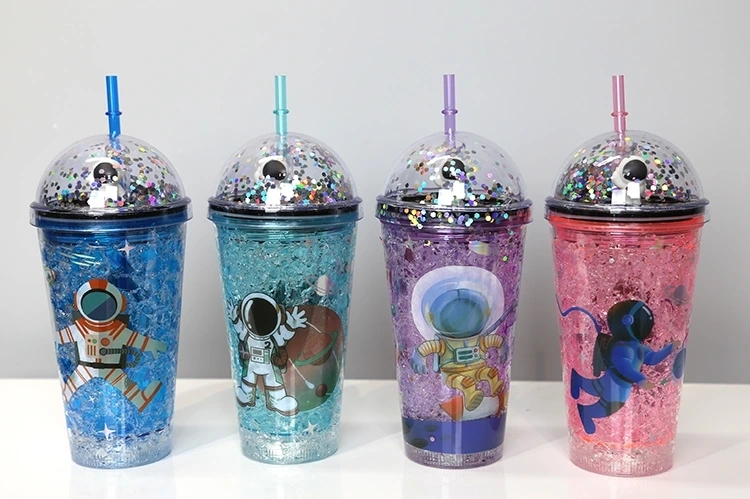 Sevimli Astronot Işıklı Pipetli Pullu Suluk & Bardak 400 Ml Alk3148 ( Lisinya )