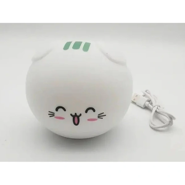 Sevimli Kedi Temalı Dokunmatik Gece Lambası ( Lisinya ) Sevimli Kedi Temalı Dokunmatik Gece Lambası ( Lisinya )