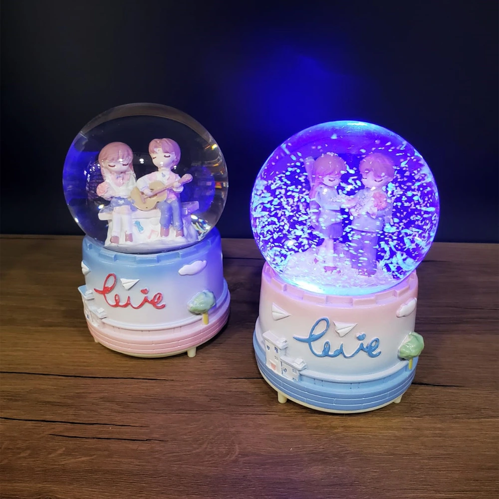 Sevimli Sevgililer Büyük Boy Kar Küresi ( Lisinya ) Sevimli Sevgililer Büyük Boy Kar Küresi ( Lisinya )