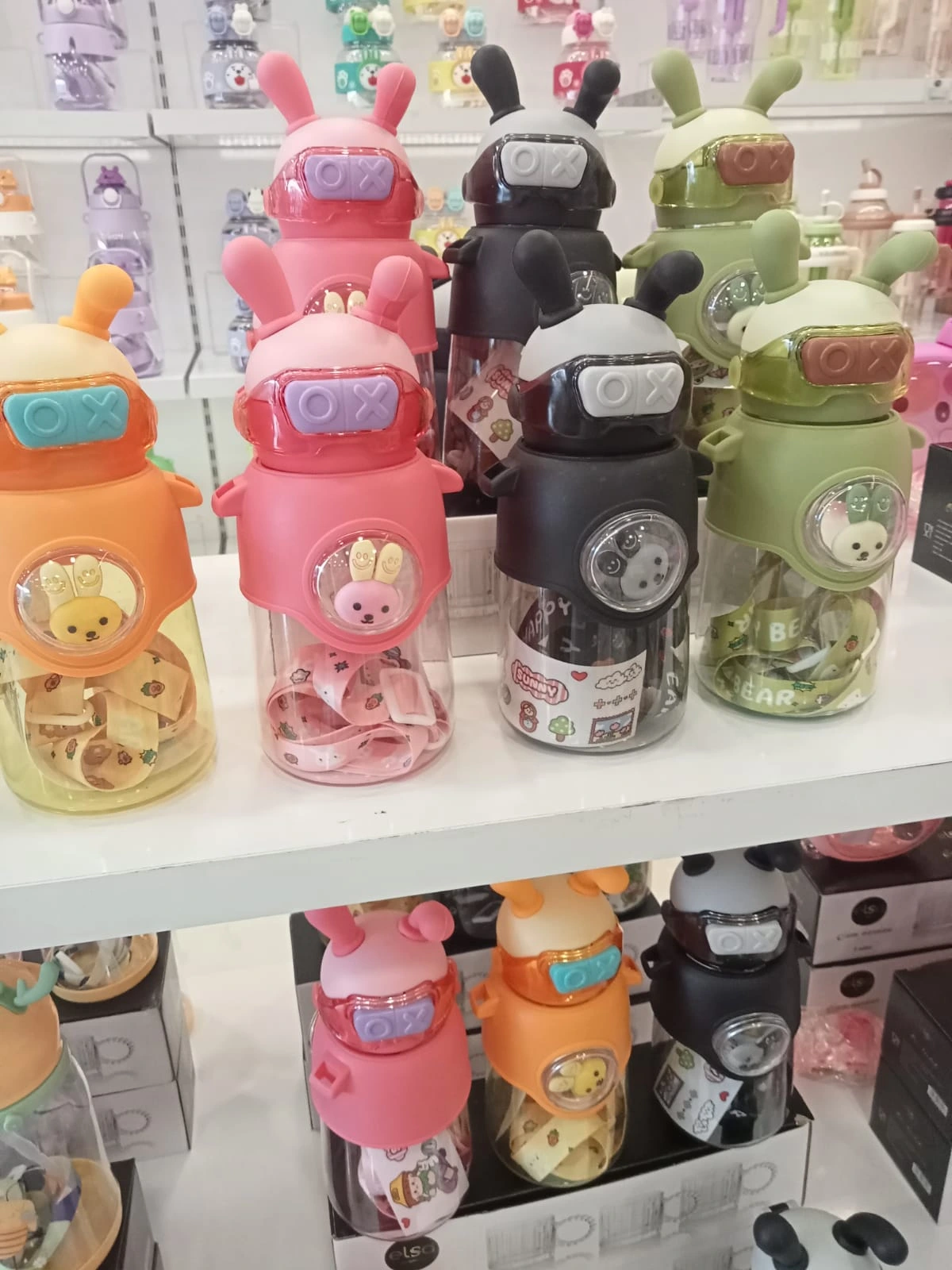 Sevimli Tavşan Su Matarası ( Lisinya ) Sevimli Tavşan Su Matarası ( Lisinya )