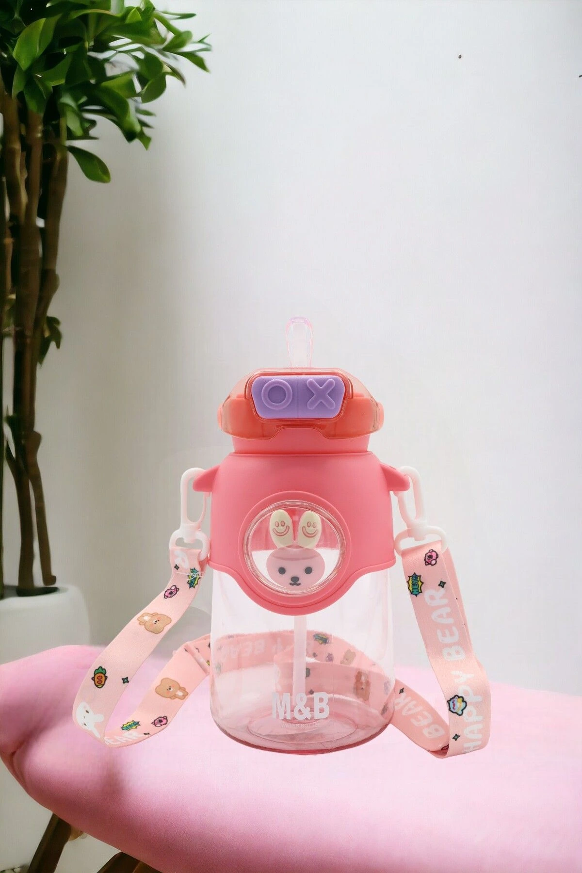 Sevimli Tavşan Su Matarası ( Lisinya ) Sevimli Tavşan Su Matarası ( Lisinya )