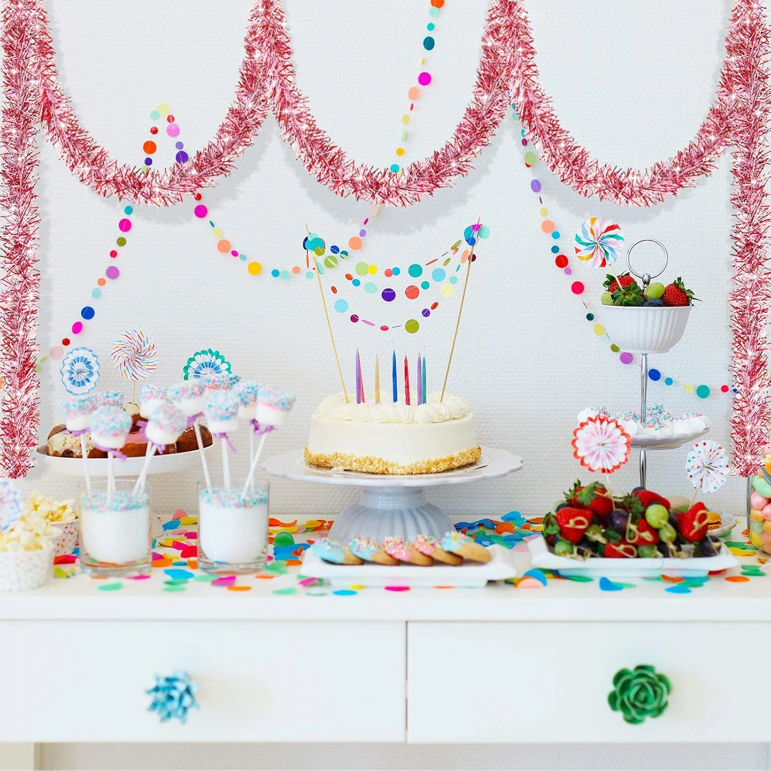 Simli Parti Süsü 2 Metre Pembe ( Lisinya ) Simli Parti Süsü 2 Metre Pembe ( Lisinya )