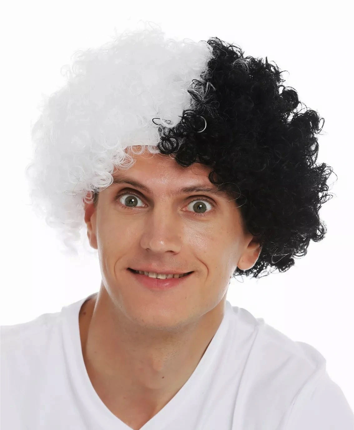 Siyah Beyaz Kıvırcık Afro Bonus Taraftar Peruğu ( Lisinya ) Siyah Beyaz Kıvırcık Afro Bonus Taraftar Peruğu ( Lisinya )