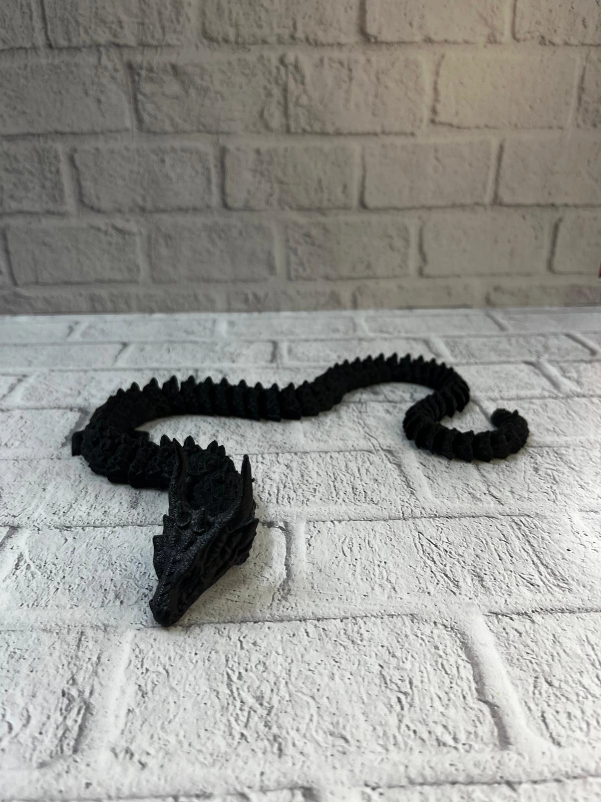 Siyah Hareketli Ejderha Figürü Esnek Gövdeli Dekoratif Tasarım 60 Cm ( Lisinya )