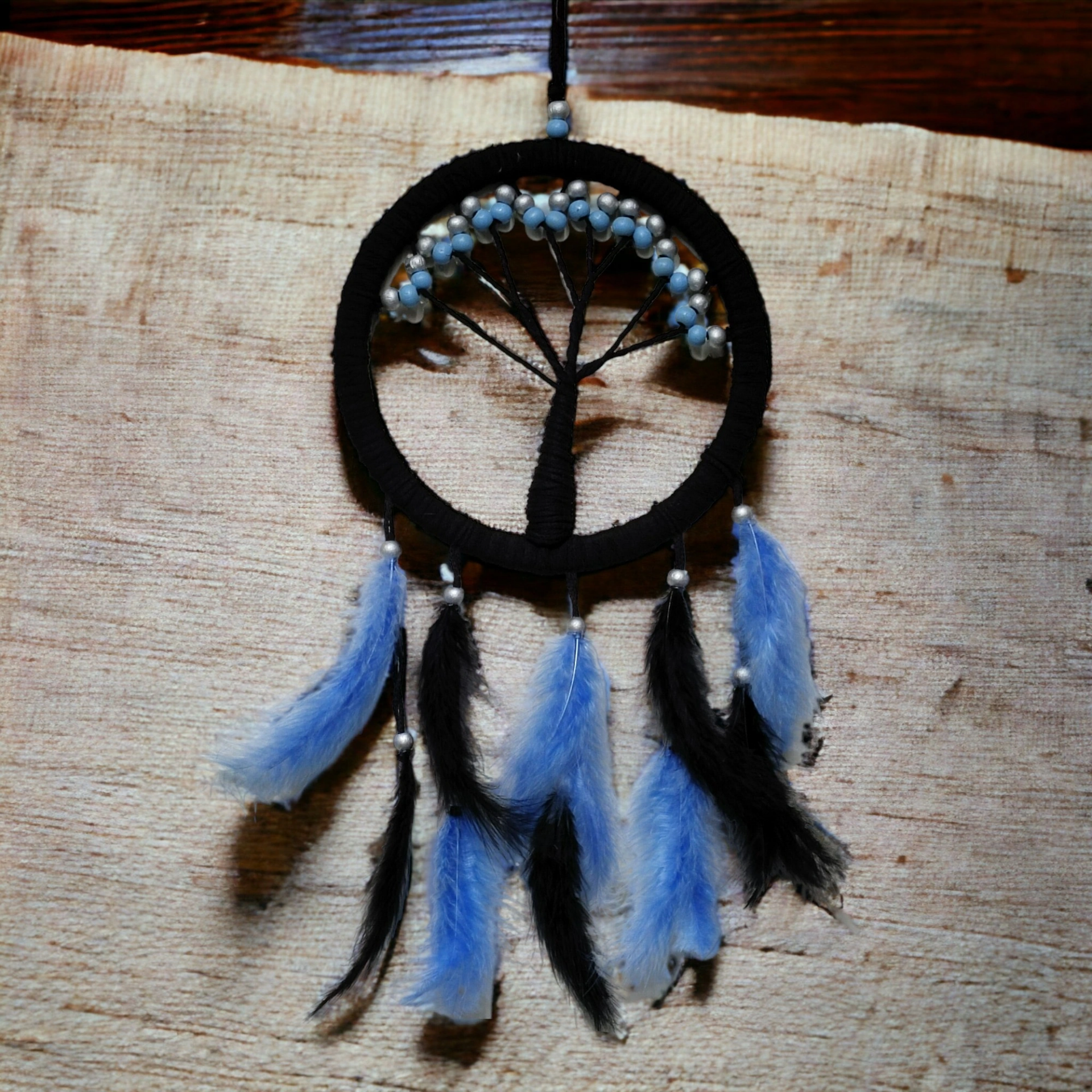 Siyah Hayat Ağacı Rüya Kovan ( Lisinya ) Siyah Hayat Ağacı Rüya Kovan ( Lisinya )