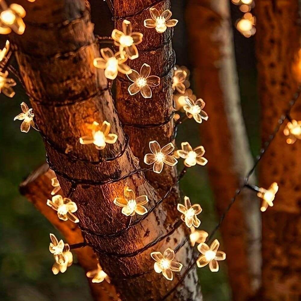 Solar 5m 50 Led Papatya Gün Işığı 8 Fonksiyonlu ( Lisinya ) Solar 5m 50 Led Papatya Gün Işığı 8 Fonksiyonlu ( Lisinya )