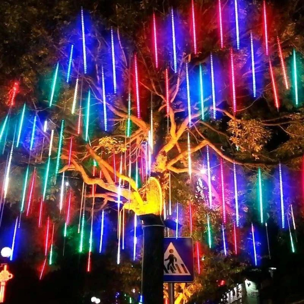 Solar Meteor Tüp Bahçe Dış Mekan Aydınlatma Led 8 Adet ( Lisinya ) Solar Meteor Tüp Bahçe Dış Mekan Aydınlatma Led 8 Adet ( Lisinya )