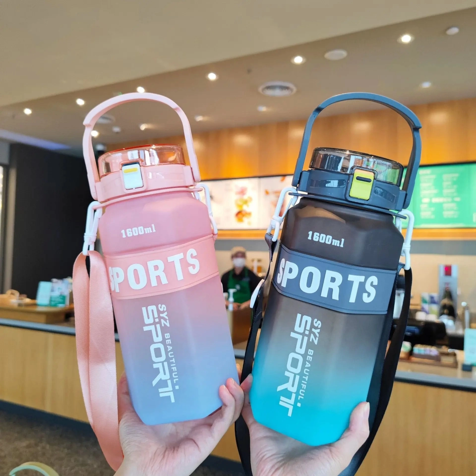 Sport Su Matarası 1600 Ml Bpa İçermez Alk2962 ( Lisinya )