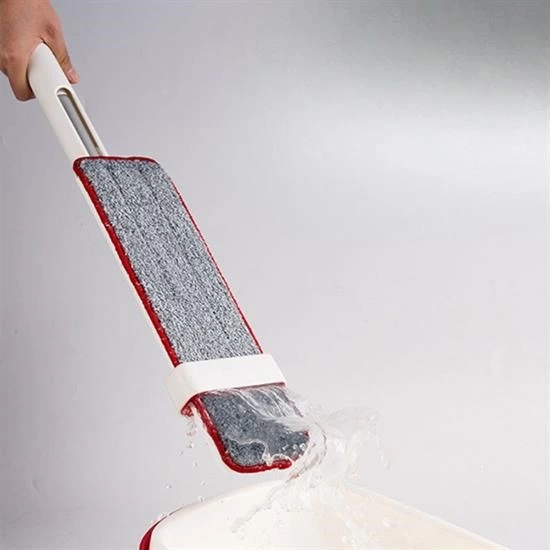 Spreyli Ve Sıkmalı Mop 2in1 Temizlik Seti ( Lisinya ) Spreyli Ve Sıkmalı Mop 2in1 Temizlik Seti ( Lisinya )