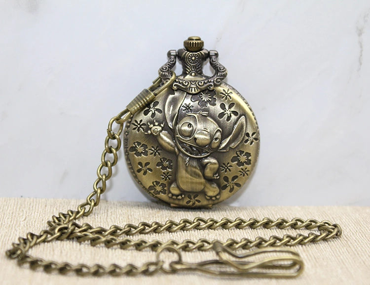 Stitch Tasarımlı Köstekli Saat ( Lisinya ) Stitch Tasarımlı Köstekli Saat ( Lisinya )