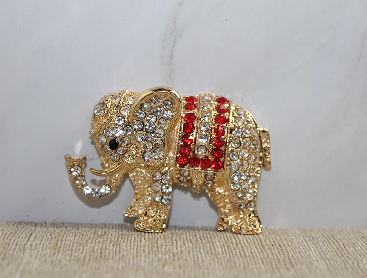 Taşlı Magnet Model 7 ( Lisinya ) Taşlı Magnet Model 7 ( Lisinya )