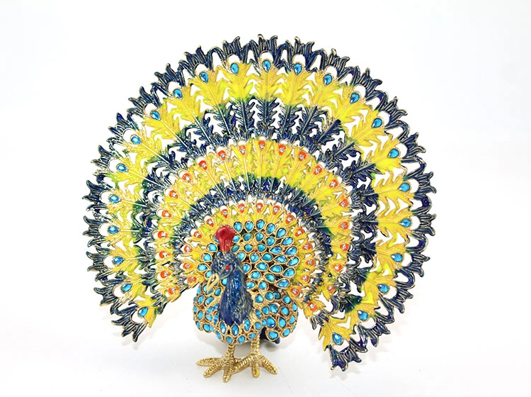 Taşlı Tavuskuşu Model 7 ( Lisinya ) Taşlı Tavuskuşu Model 7 ( Lisinya )