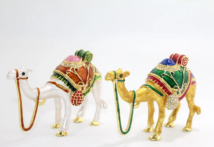 Taşlı Tekli Deve Figürü Model 4 ( Lisinya ) Taşlı Tekli Deve Figürü Model 4 ( Lisinya )