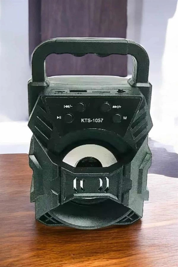 Taşınabilir Bluetooth Hoparlör Led Işıklı Uzun Pil Ömrü ( Lisinya ) Taşınabilir Bluetooth Hoparlör Led Işıklı Uzun Pil Ömrü ( Lisinya )