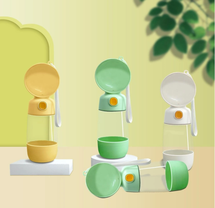 Taşınabilir Evcil Hayvan Mama Hazneli Su Matarası ( Lisinya )