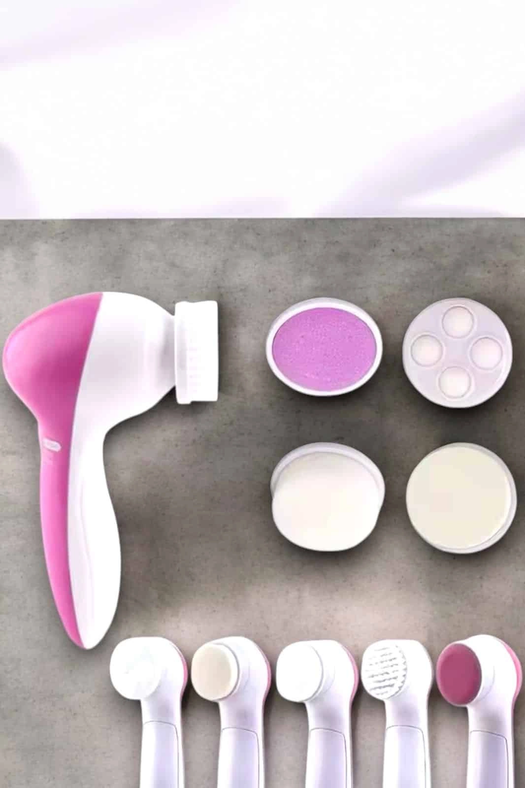 Taşınabilir Yüz Temizleme Cihazı Masaj, Peeling, Temizlik 5 Başlıklı ( Lisinya ) Taşınabilir Yüz Temizleme Cihazı Masaj, Peeling, Temizlik 5 Başlıklı ( Lisinya )