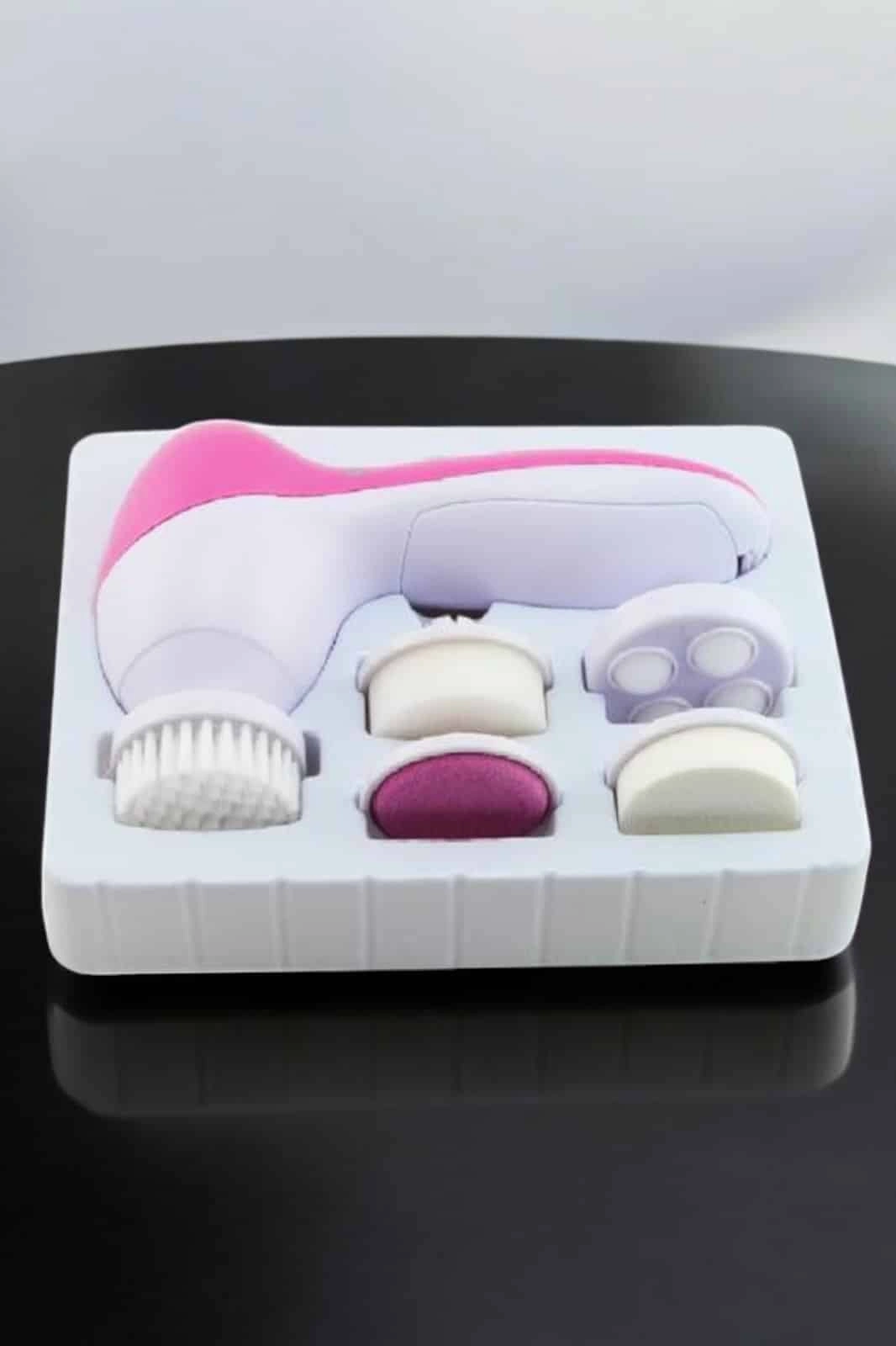 Taşınabilir Yüz Temizleme Cihazı Masaj, Peeling, Temizlik 5 Başlıklı ( Lisinya ) Taşınabilir Yüz Temizleme Cihazı Masaj, Peeling, Temizlik 5 Başlıklı ( Lisinya )