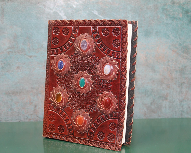 Taşlı Deri Defter Model 10 ( Lisinya ) Taşlı Deri Defter Model 10 ( Lisinya )