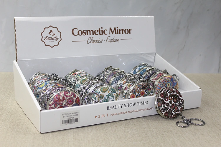 Taşlı El Aynası Anahtarlık Model 8 ( Lisinya ) Taşlı El Aynası Anahtarlık Model 8 ( Lisinya )