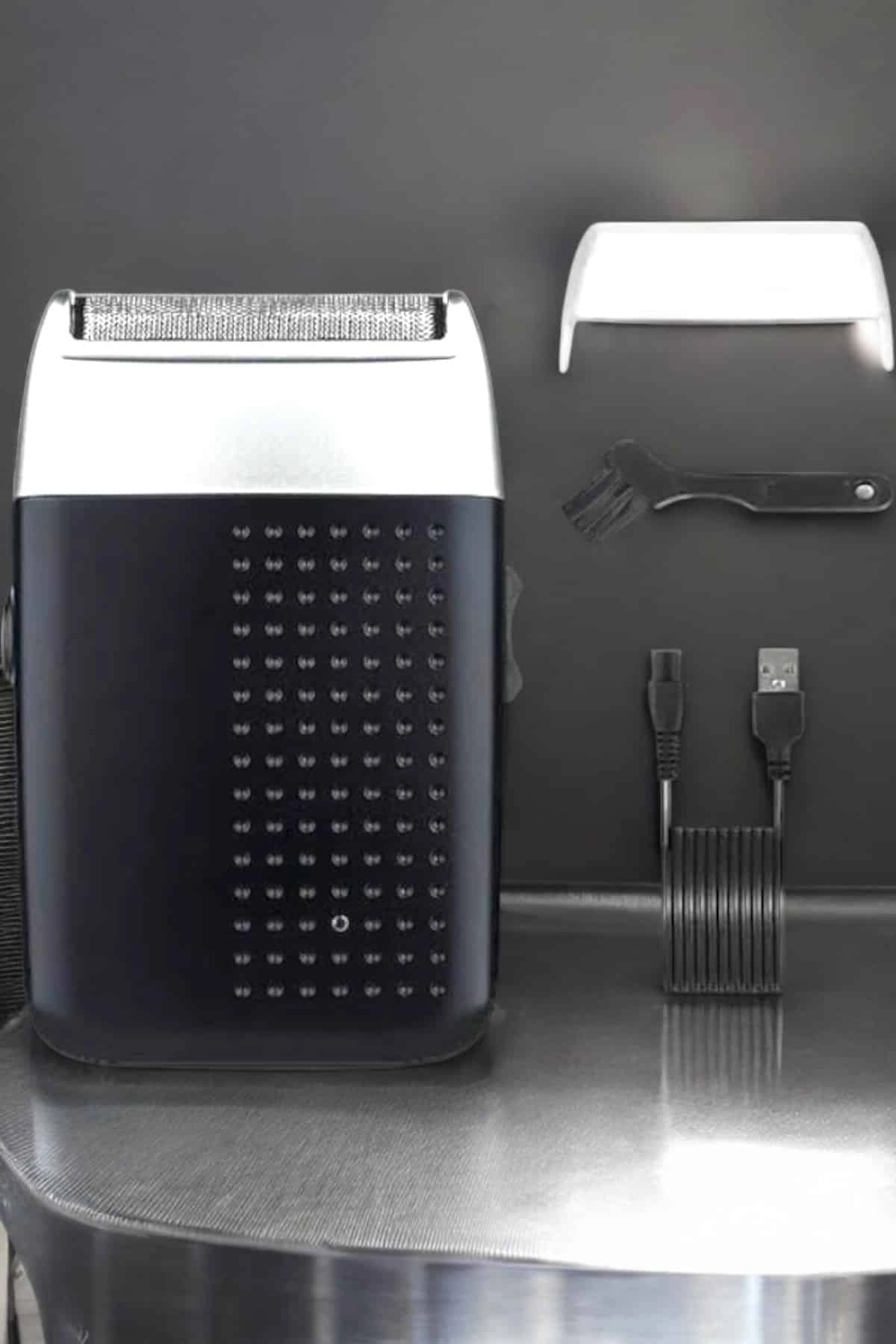 Tıraş Makinesi Sinek Kaydı Paslanmaz Çelik Taşınabilir Şarjlı ( Lisinya )