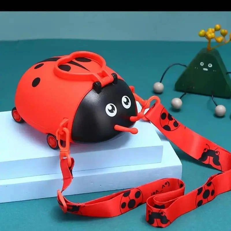 Uğur Böceği Su Matarası ( Lisinya ) Uğur Böceği Su Matarası ( Lisinya )