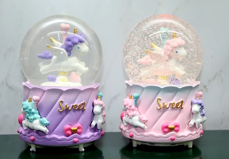 Unicorn İçi Dönmeli Püskürtmeli Işıklı Müzikli Kar Küresi Büyük Boy Alk3040 ( Lisinya )