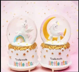 Unicorn Kar Küresi Orta Boy ( Lisinya ) Unicorn Kar Küresi Orta Boy ( Lisinya )