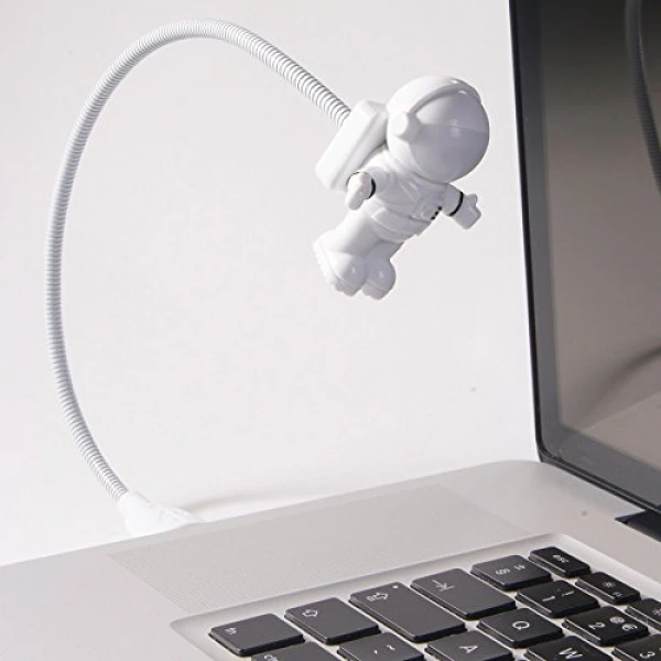 Usb Astronot Lamba ( Lisinya ) Usb Astronot Lamba ( Lisinya )