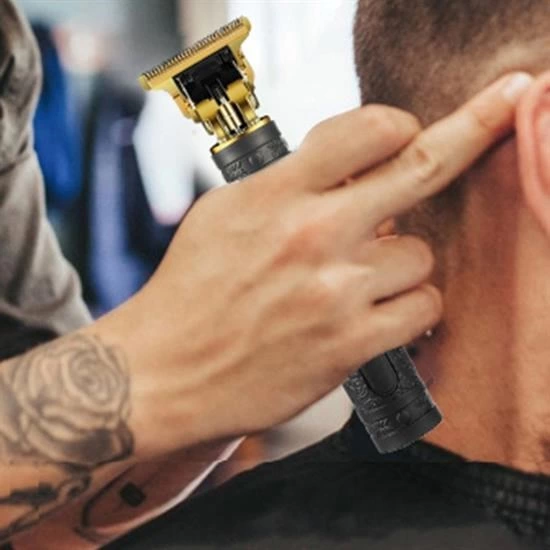 Vintage Görünümlü Güçlü 4 Farklı Başlıklı Usb Şarjlı Manuel Tıraş Makinası ( Lisinya ) Vintage Görünümlü Güçlü 4 Farklı Başlıklı Usb Şarjlı Manuel Tıraş Makinası ( Lisinya )