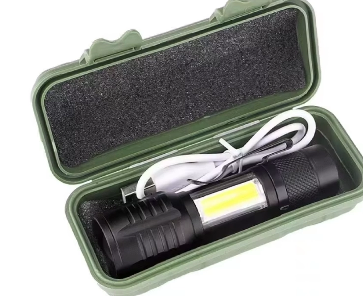 Wison Ws-5454 Taktik El Feneri Usb Şarj Edilebilir Kamp Feneri Cob Zumlanabilir Mini Taşınabilir El Feneri ( Lisinya )