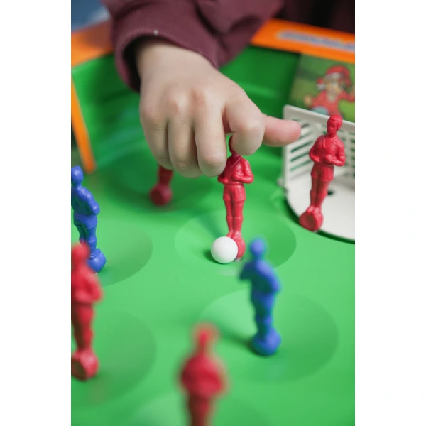 World Champions Futbol Oyunu Langırt ( Lisinya ) World Champions Futbol Oyunu Langırt ( Lisinya )