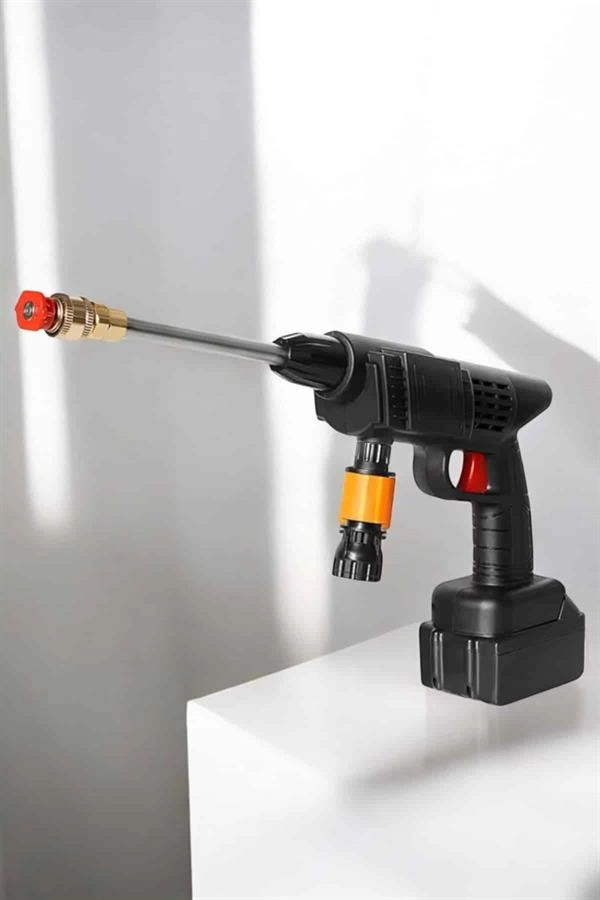 Yeni Nesil Araç Yıkama Şarjlı Tabancası Basınçlı Su Hazneli ( Lisinya )