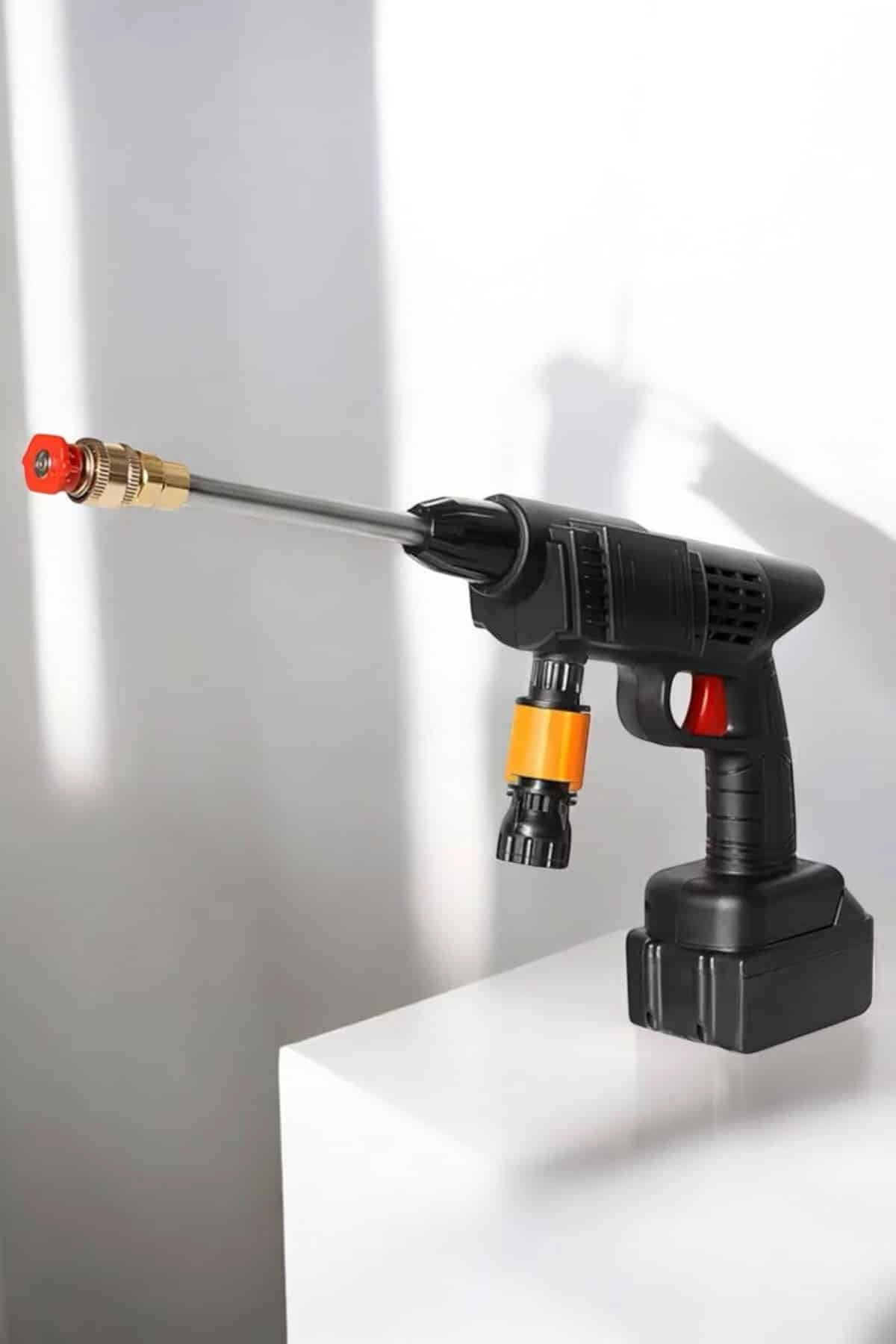 Yeni Nesil Araç Yıkama Şarjlı Tabancası Basınçlı Su Hazneli ( Lisinya )