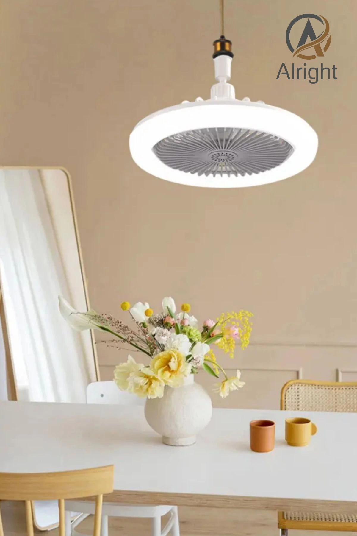 Yeni Nesil E27 Duylu Kumandalı Tavan Vantilatörlü Led Lamba 3 Hız Ayarı Ve 3 Renk Ayarı ( Lisinya )