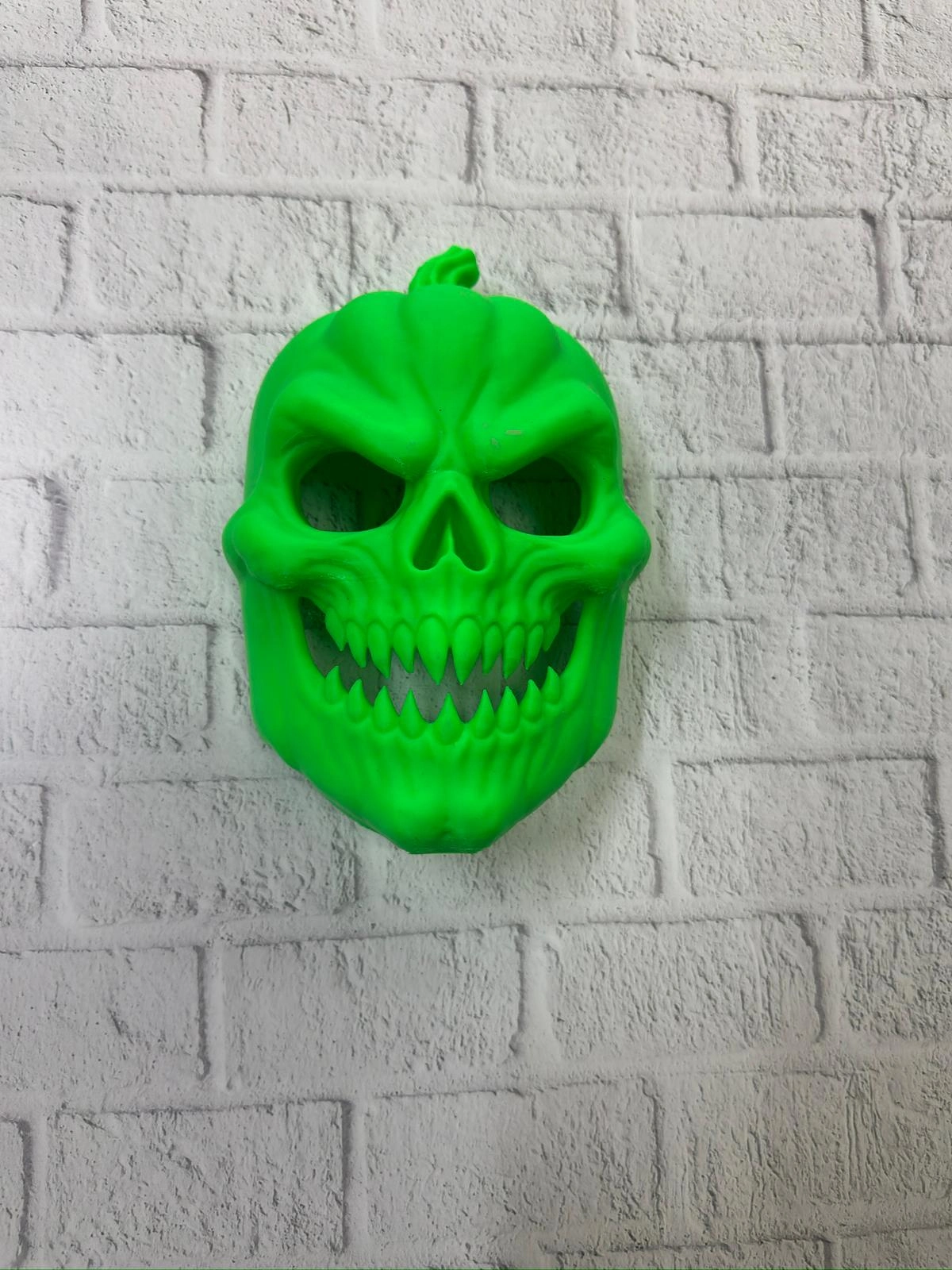 Yeşil Dekoratif Korku Maskesi Duvar Süsü ( Lisinya ) Yeşil Dekoratif Korku Maskesi Duvar Süsü ( Lisinya )