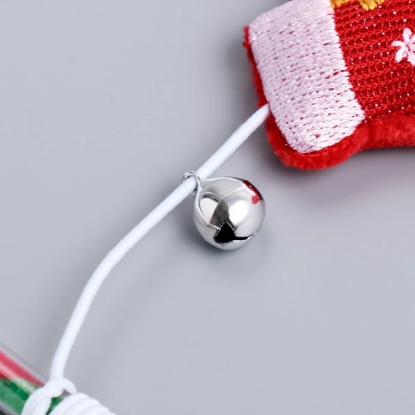 Yılbaşı Temalı Zilli Kedi Oyun Oltası ( Lisinya )