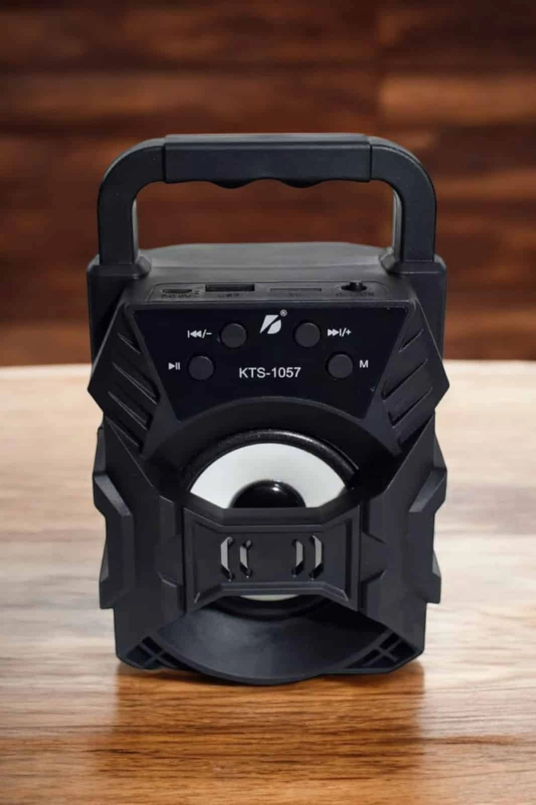 Yüksek Performanslı Bluetooth Hoparlör Kablosuz Taşınabilir ( Lisinya ) Yüksek Performanslı Bluetooth Hoparlör Kablosuz Taşınabilir ( Lisinya )