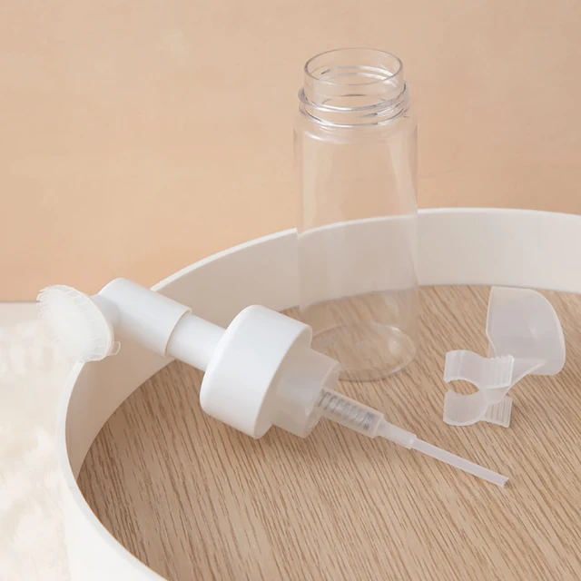 Yüz Temizleme Köpüğü Şişesi ( Lisinya ) Yüz Temizleme Köpüğü Şişesi ( Lisinya )