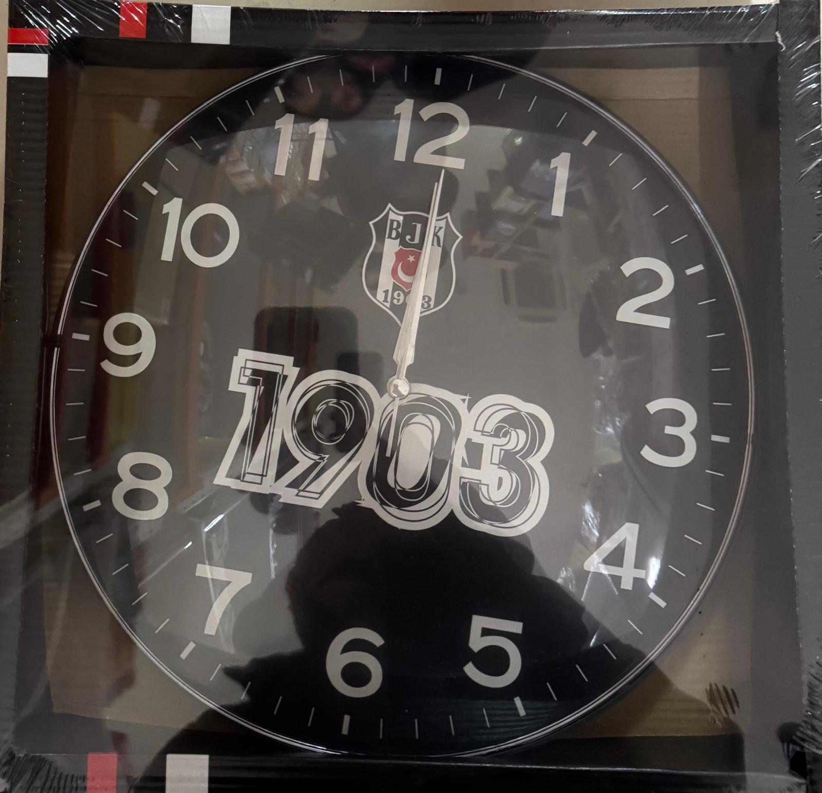 Duvar Saati Siyah Beyaz 1903 Duvar Saati Siyah Beyaz 1903