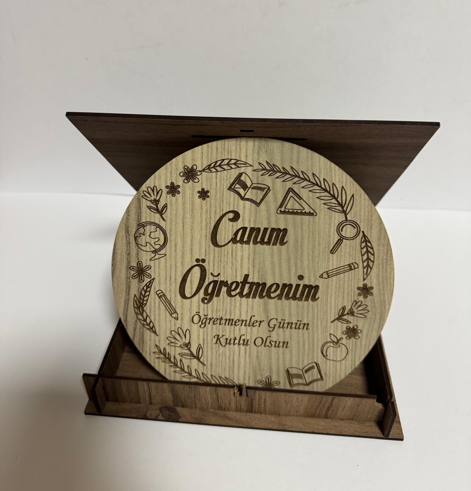 Öğretmenler Gününe  Ahşap Kutu
