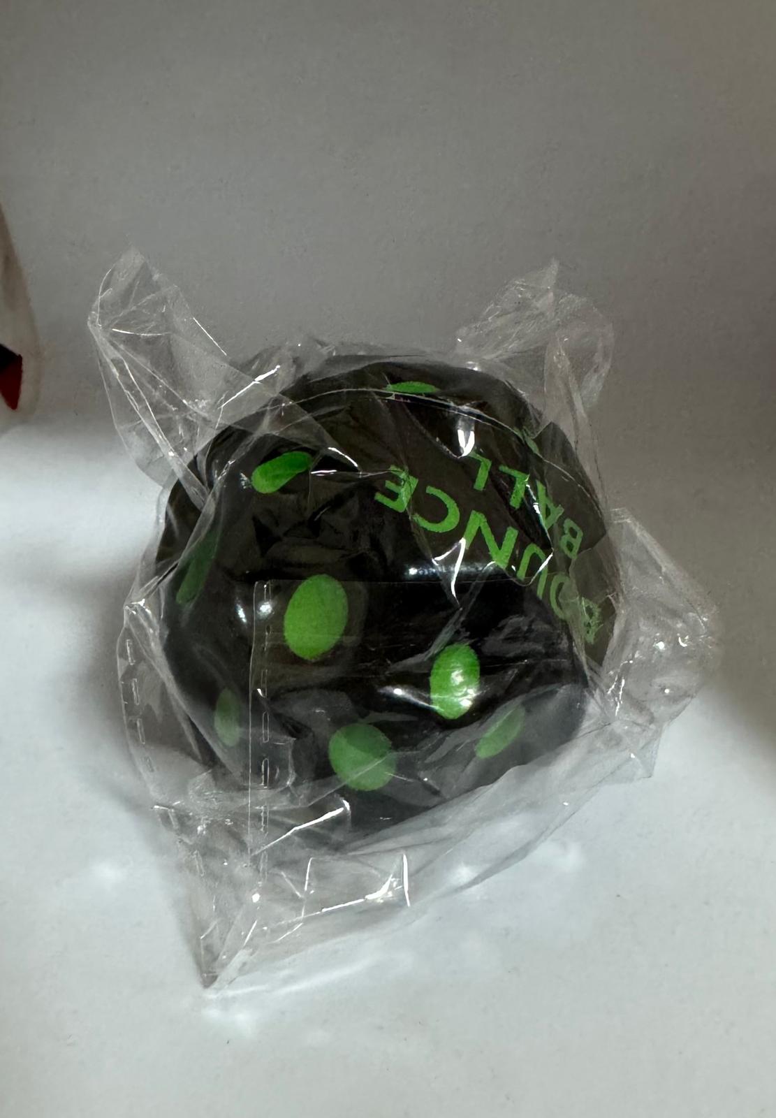 Yükseğe Zıplayan Top Siyah Yeşil 1 Adet Yükseğe Zıplayan Top Siyah Yeşil 1 Adet