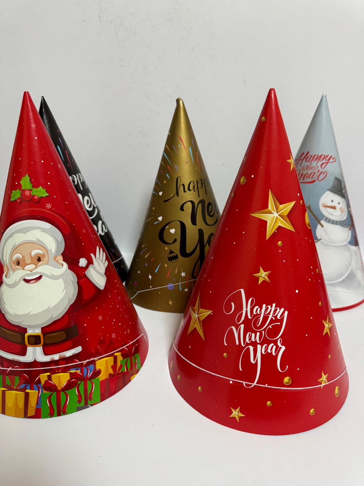 Yılbaşı Şapkası Temalı Lüx Karton 5 li Yılbaşı Şapkası Temalı Lüx Karton 5 li