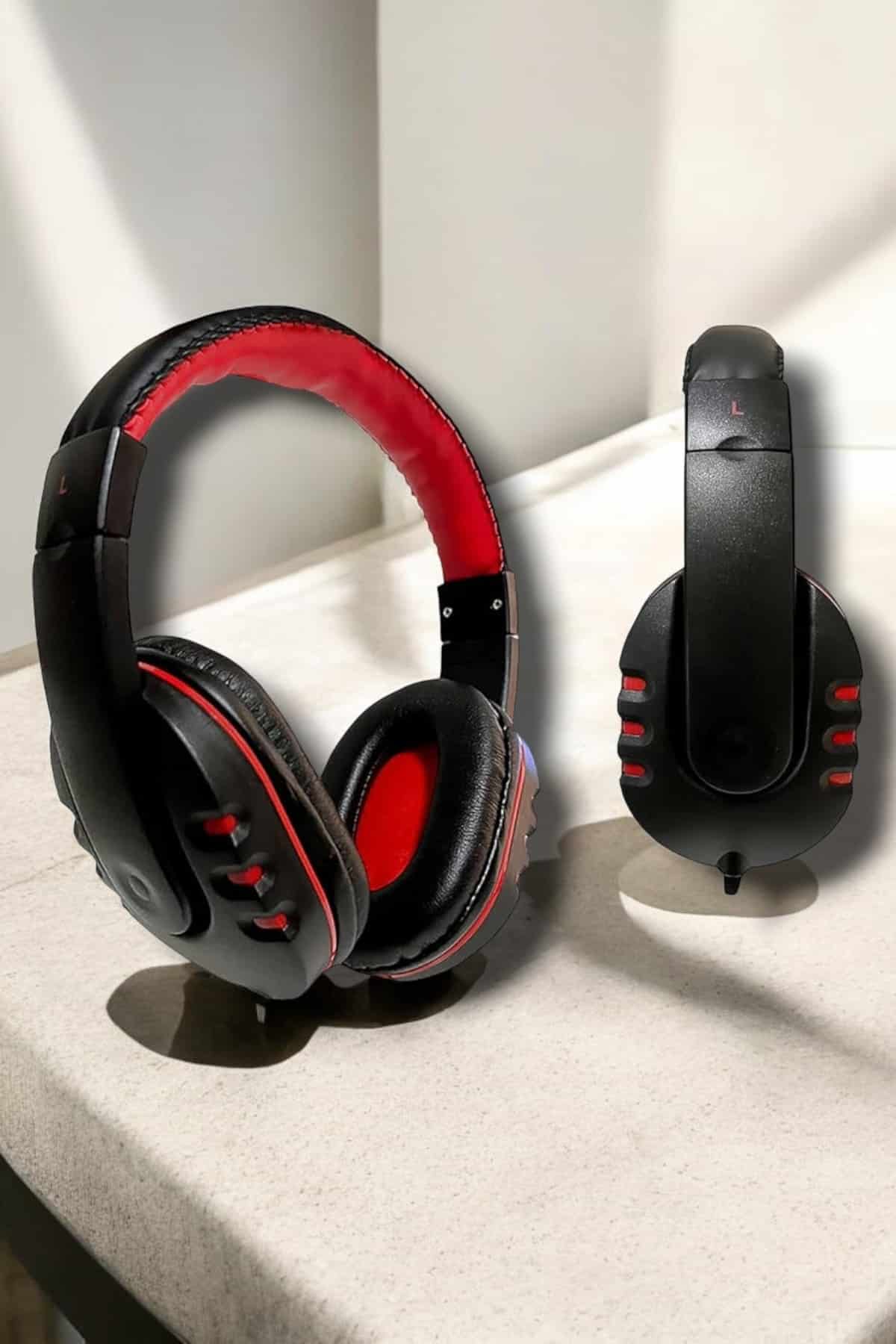 Güçlü Bass ve Suya Dayanıklı, Kablolu Oyuncu Kulaklığı ile Kesintisiz Deneyim - Lisinya