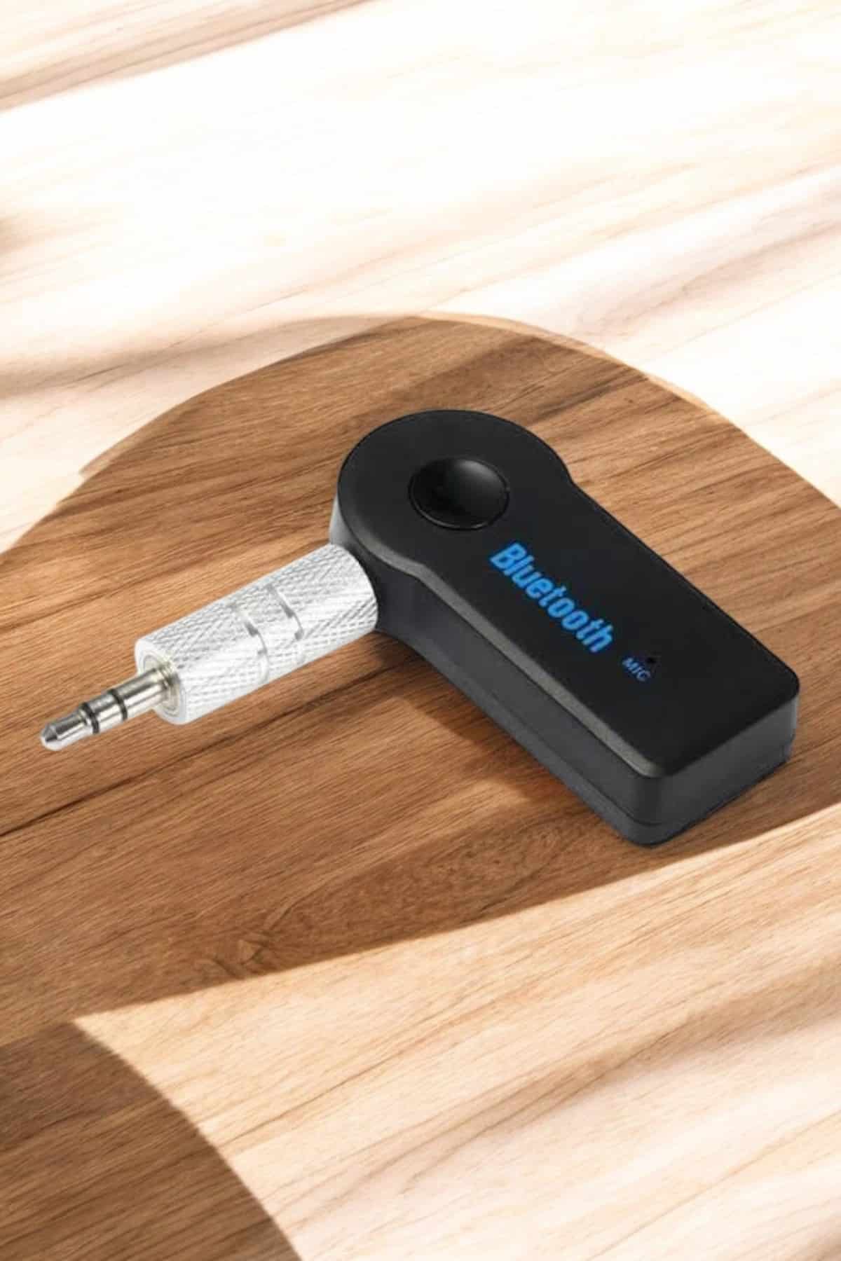 Bluetooth Araç Kiti Bt 350 Aux Çıkışlı Tüm Araçlara Uyumlu - Lisinya