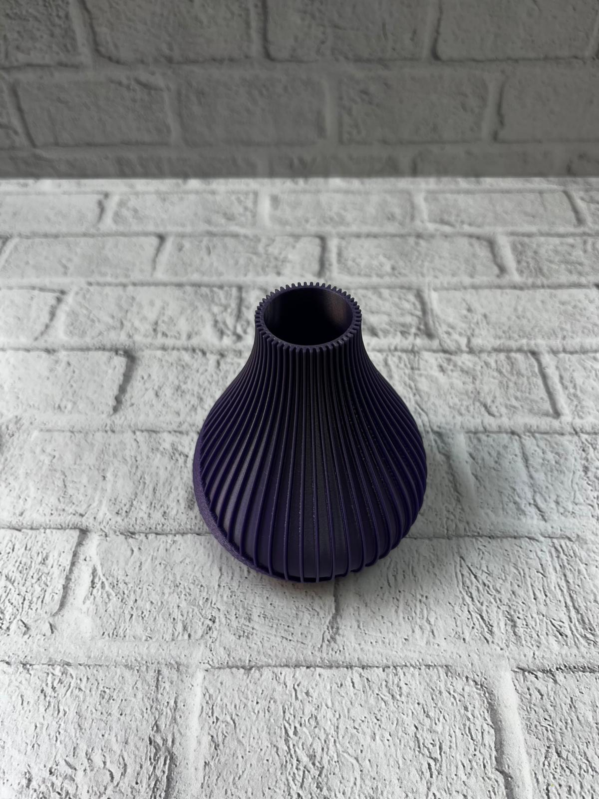 11 cm Mor Minimal Çizgili Vazo Masa Üstü Şık Dekor Objesi - Lisinya